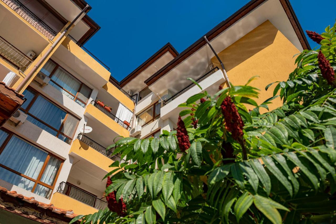 Menada Diamond Bay Apartments Sunny Beach Exterior foto